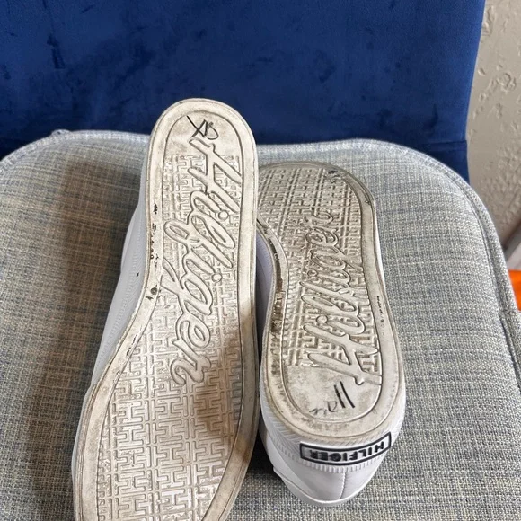 Tommy Hilfiger Kids White Sneakers with Stripe - Picture 8 of 9